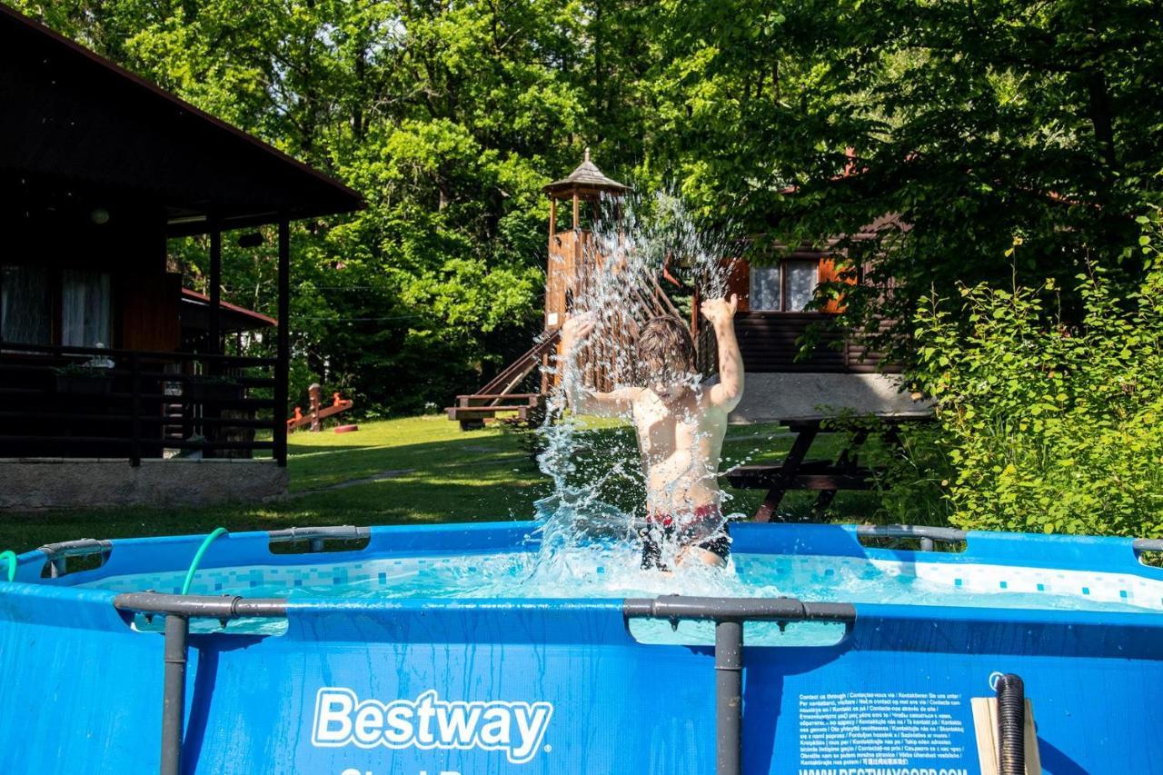 The Hideaway Lodge