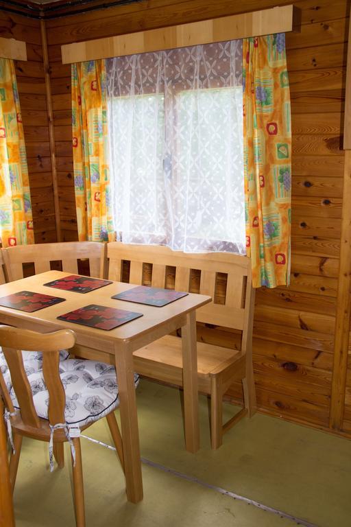The Hideaway Lodge *